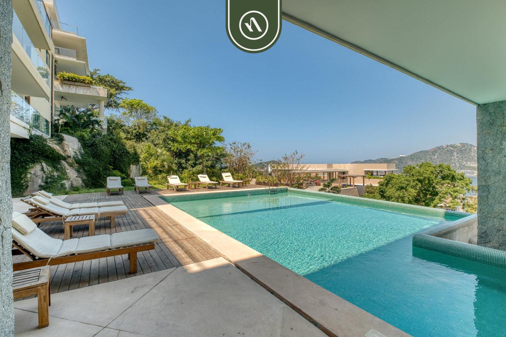 Luxury 4 Bedroom - Amazing Bay View - Pool Acapulco