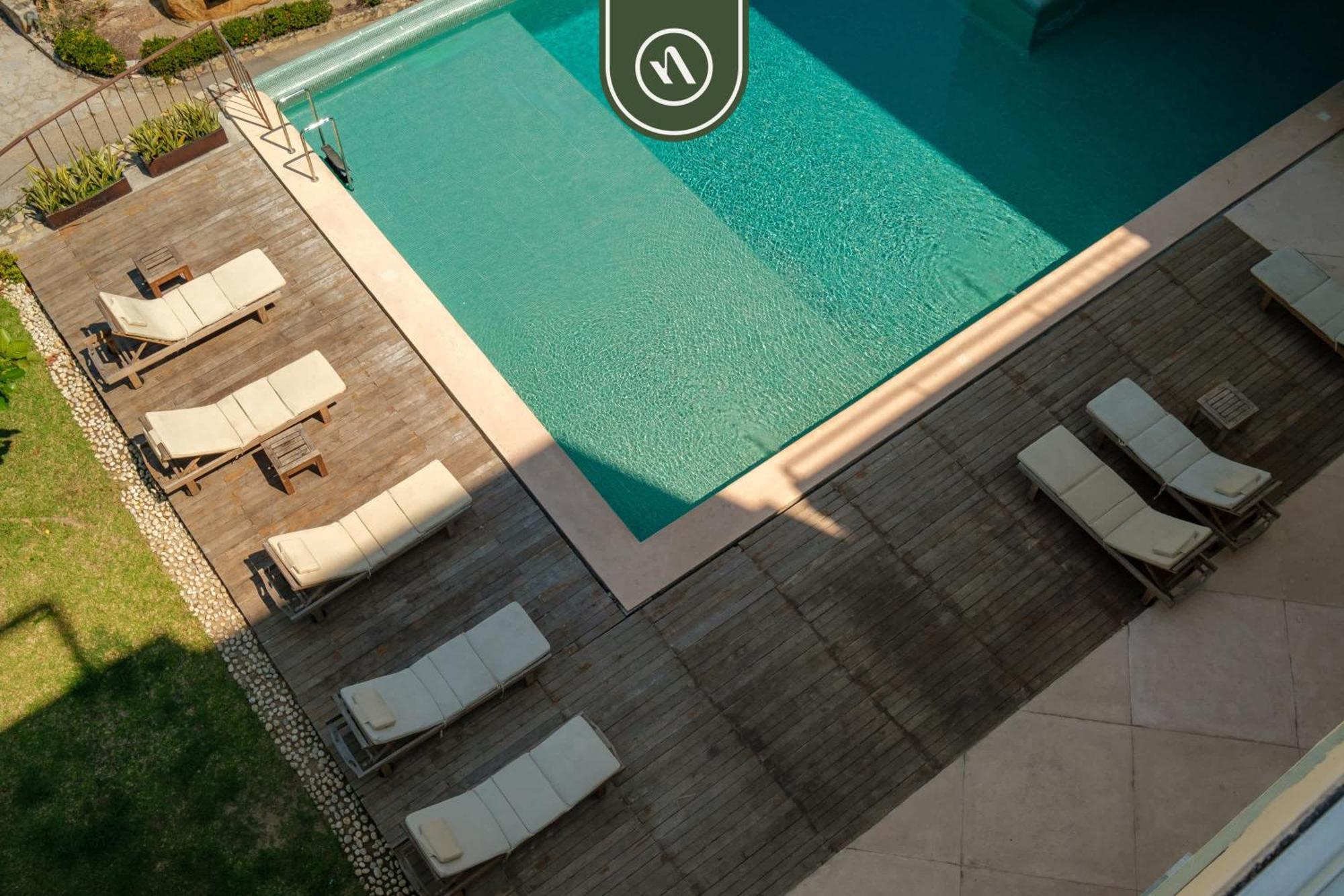 Luxury 4 Bedroom - Amazing Bay View - Pool
