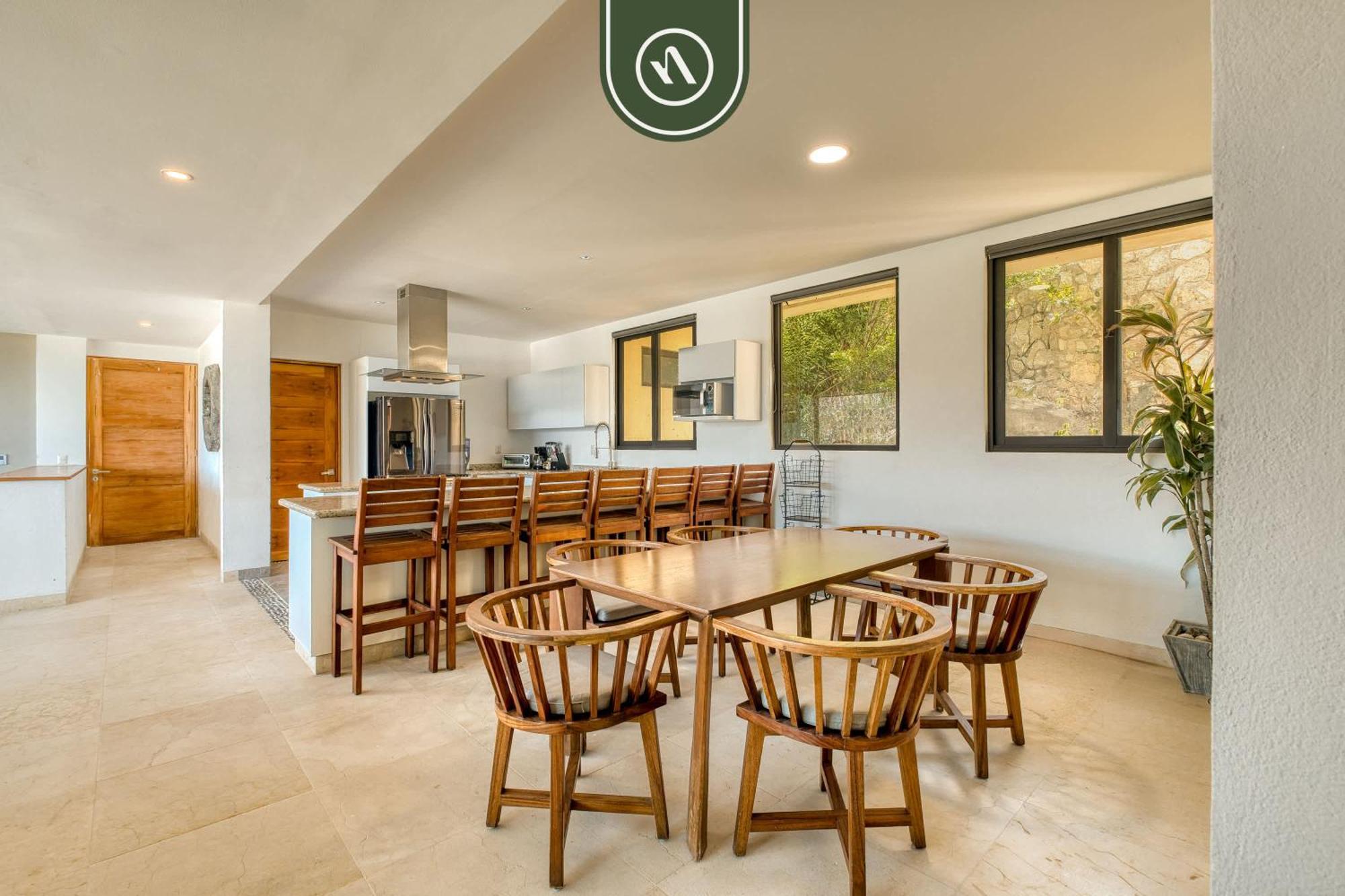 Luxury 4 Bedroom - Amazing Bay View - Pool