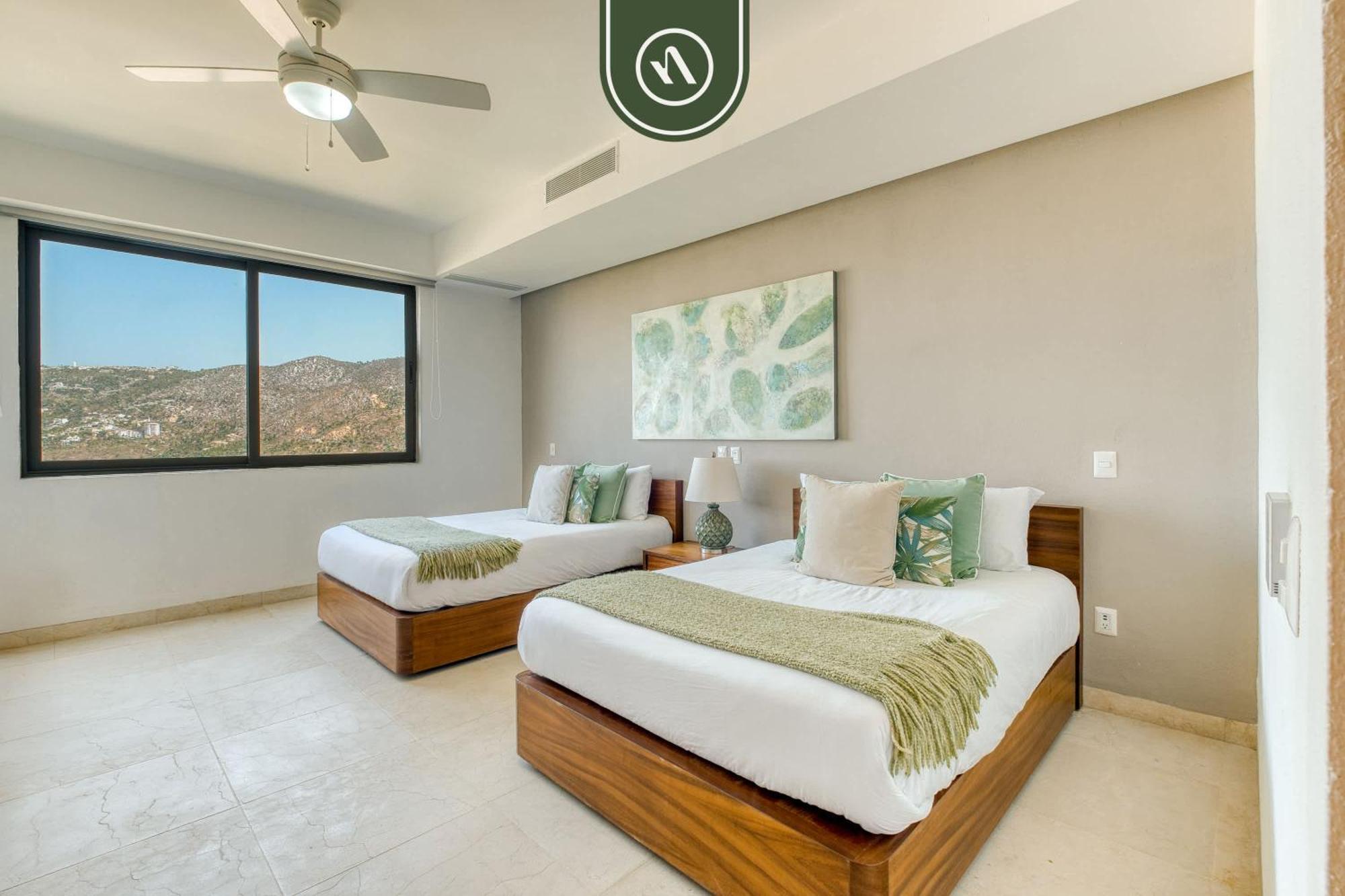 Luxury 4 Bedroom - Amazing Bay View - Pool