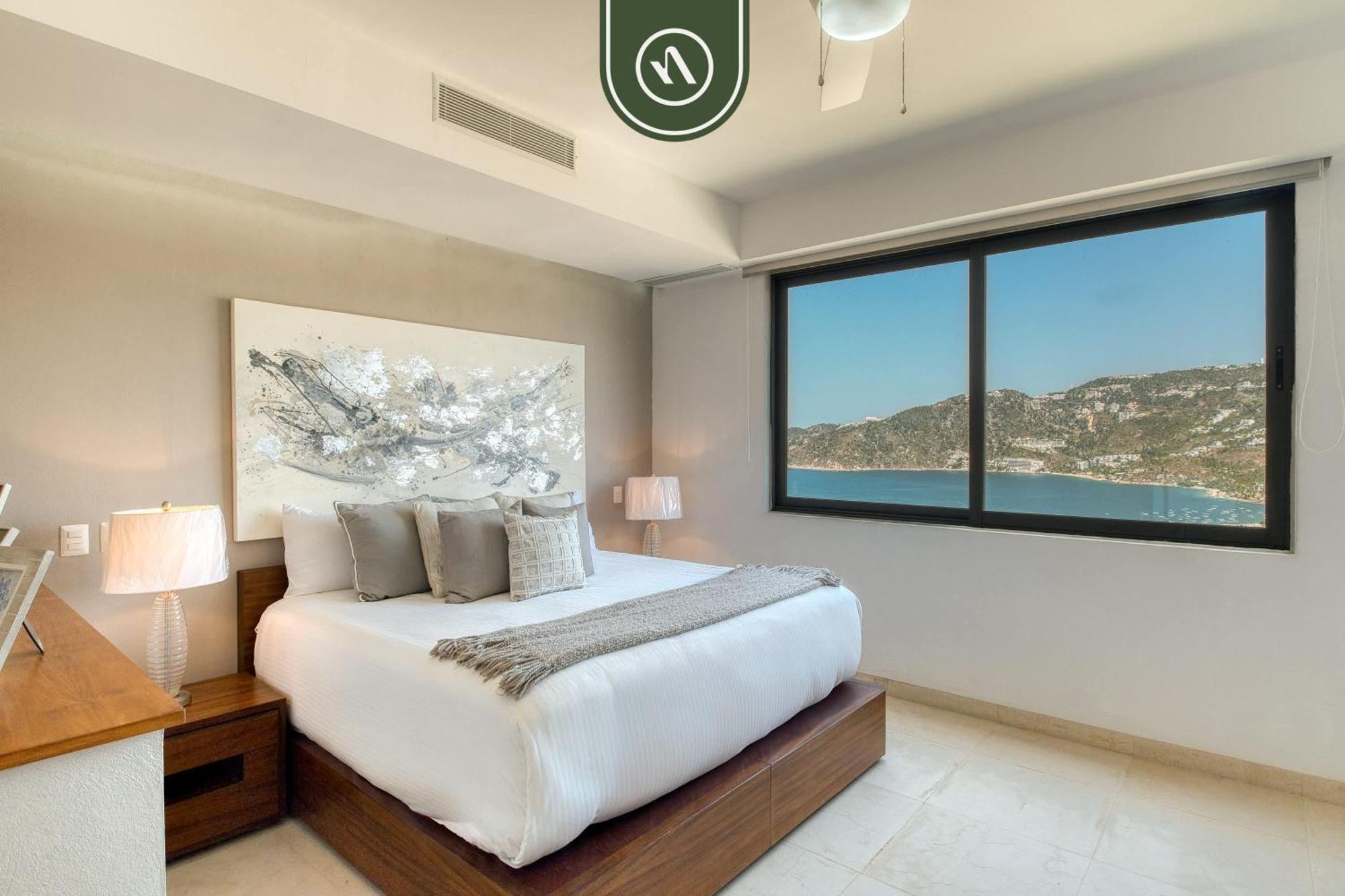 Luxury 4 Bedroom - Amazing Bay View - Pool Acapulco